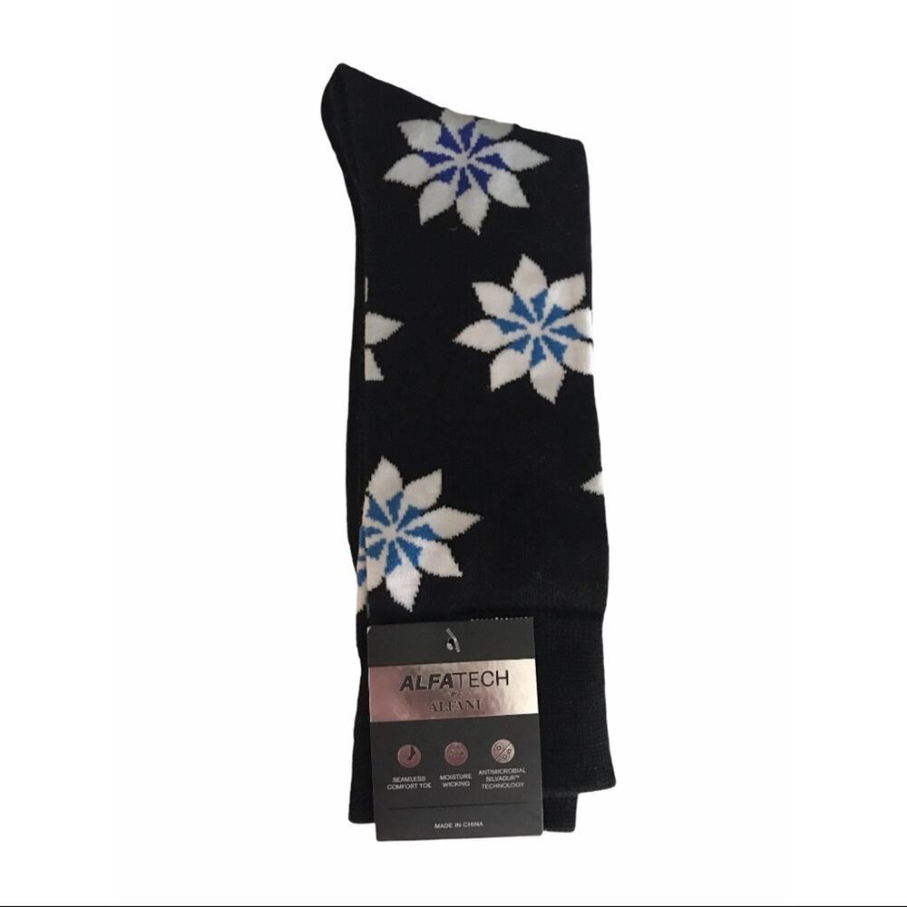 AlfaTech by Alfani Snowflake Sock Black White Blue